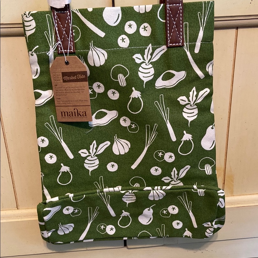 NWT-Maika Market Tote